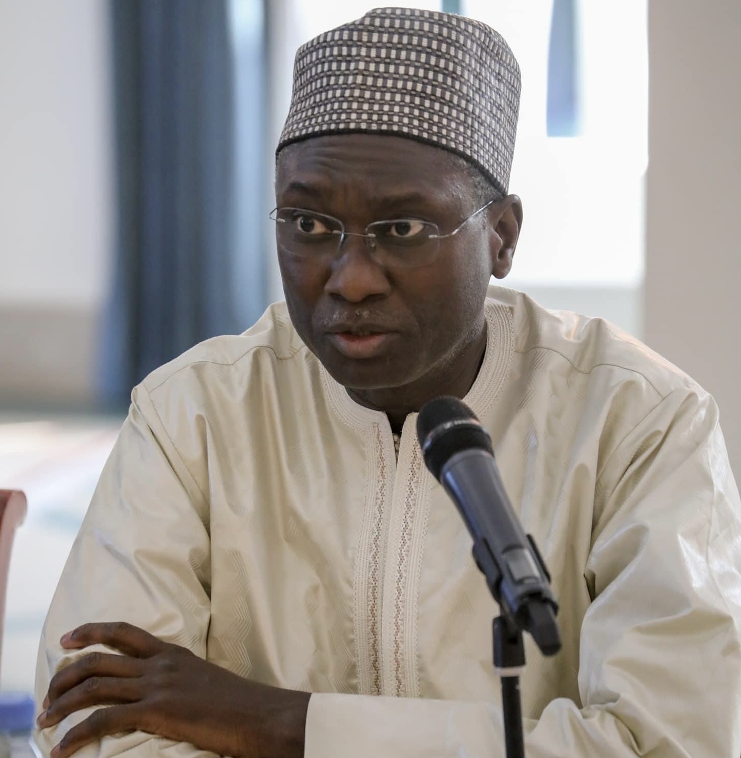 Affaire Ismaïla Madior Fall : des voix s’élèvent pour la levée des mesures restrictives 