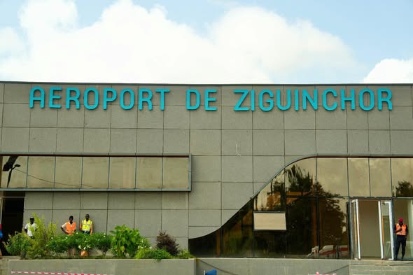 Sécurité et navigation aérienne : les derniers défis de l’aéroport de Ziguinchor, avant la réception du 30 avril