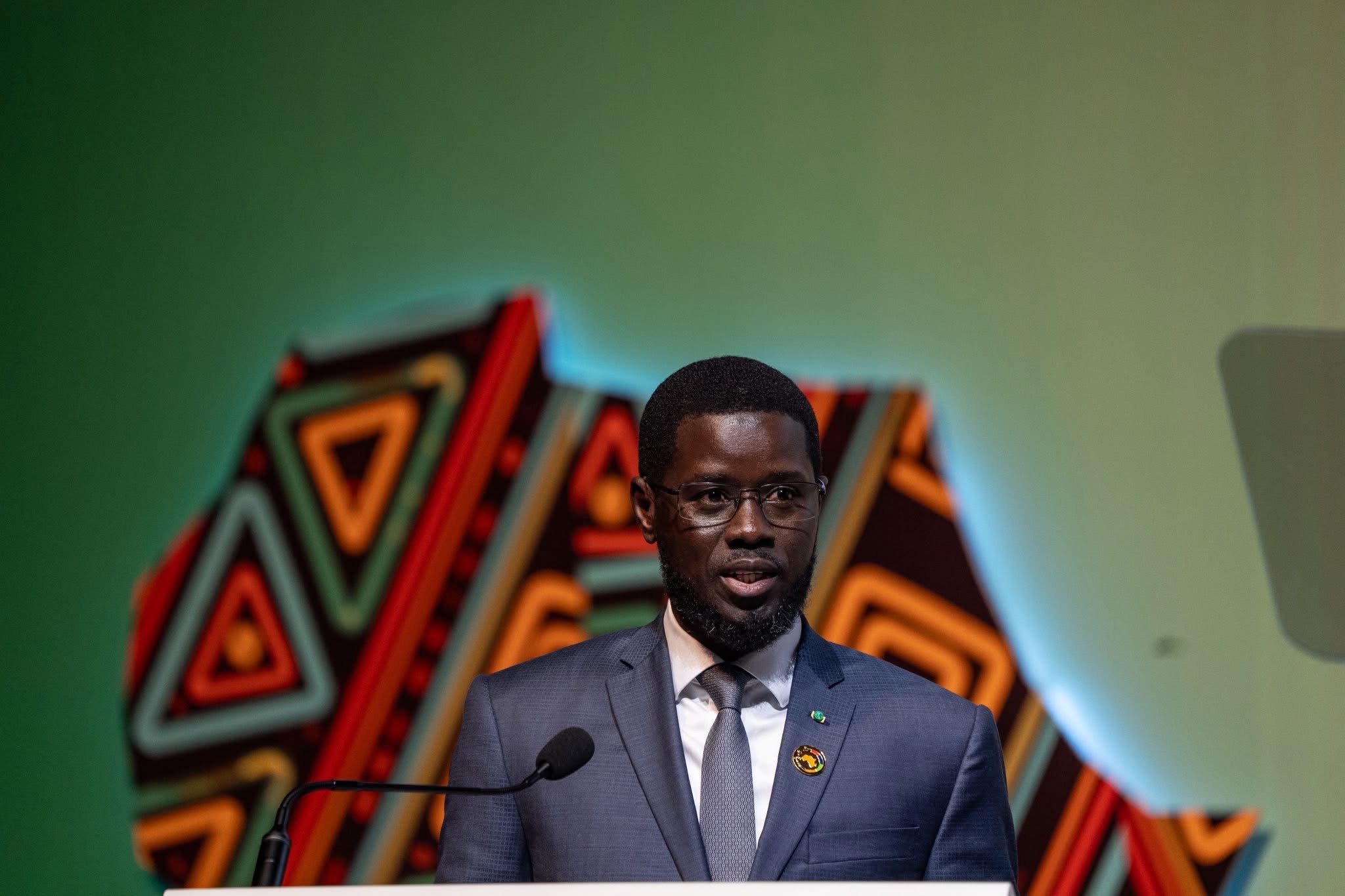 Lutte contre l’insécurité en Afrique : Bassirou Diomaye Faye prône une industrie de défense africaine et une coopération renforcée contre le terrorisme