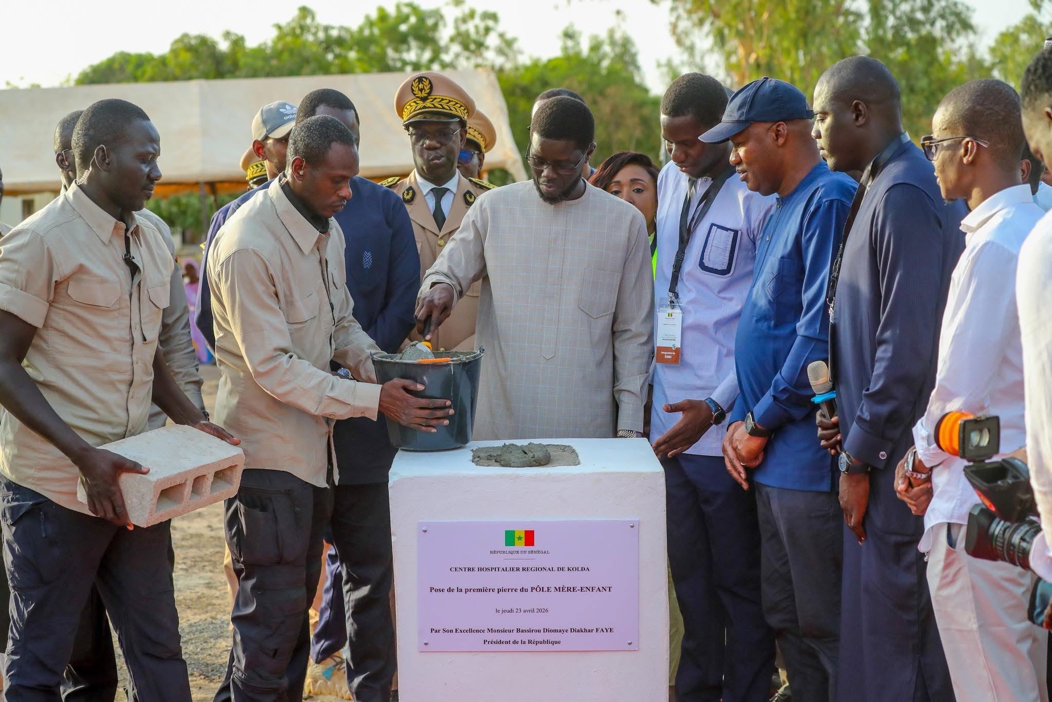 Kolda-Tournée économique : Bassirou Diomaye Faye lance un Pôle mère-enfant de 80 lits et inaugure le SAMU interrégional