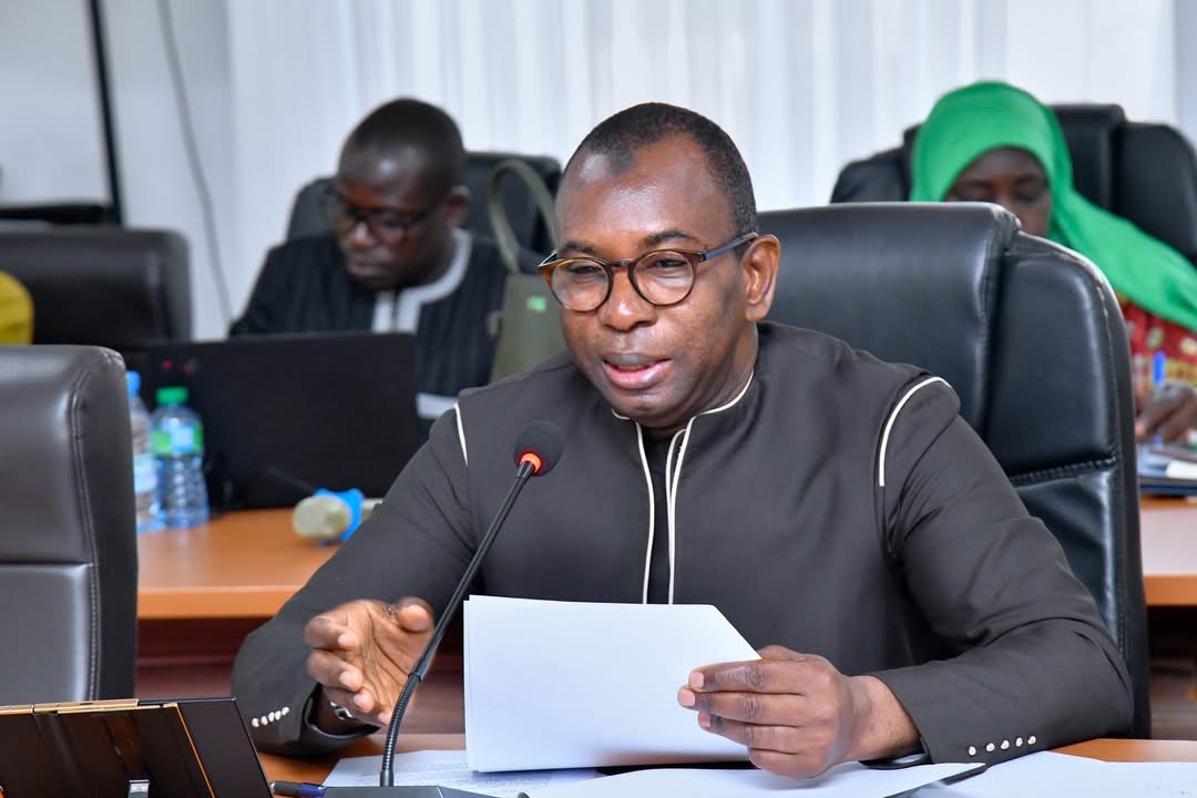 Éducation nationale : une exécution budgétaire en progrès, mais des investissements encore timides