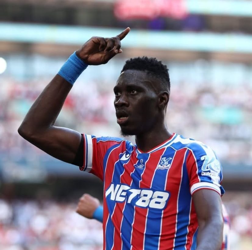 Ismaïla Sarr frappe l’Europe : un but record en 21 secondes et un statut de leader affirmé