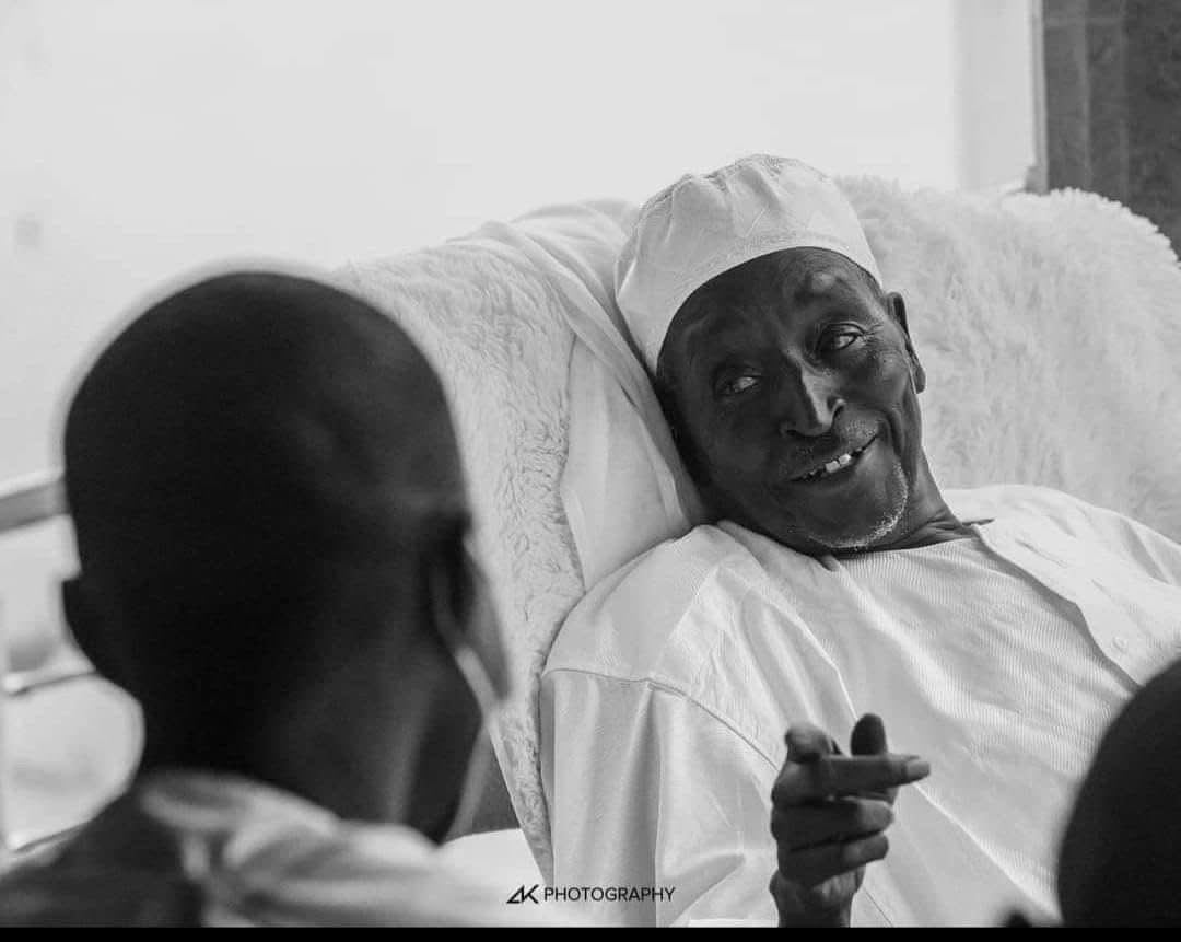 Rappel à Dieu de Serigne Cheikh Saliou Mbacké : l’hommage émouvant d’Ousmane Sonko