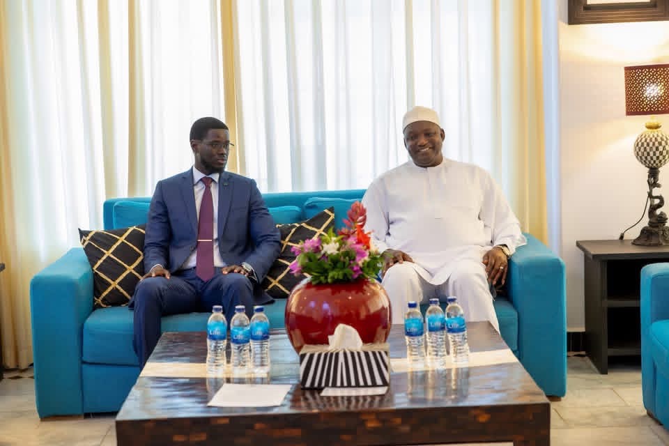 Sénégal–Gambie : Bassirou Diomaye Faye et Adama Barrow renforcent la coopération bilatérale à Banjul