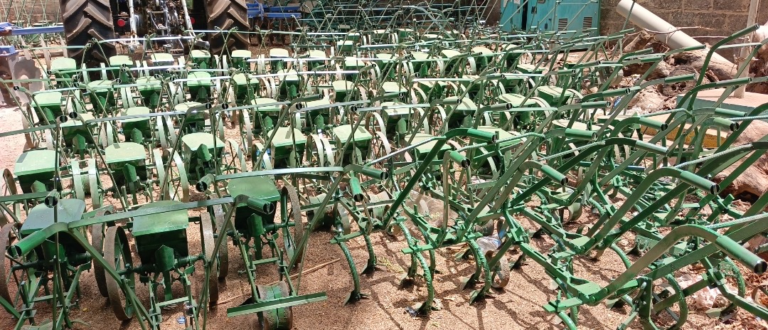 Kédougou/Agriculture :Le PADAER II remet du matériel agricole à 1 512 bénéficiaires de Darou Salam et Dindéfelo