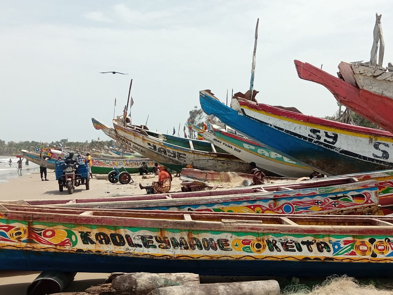Pêche artisanale au Sénégal : L’UNAPAS lance un cri d&rsquo;alarme et s&rsquo;oppose au retour de navires industriels fantômes